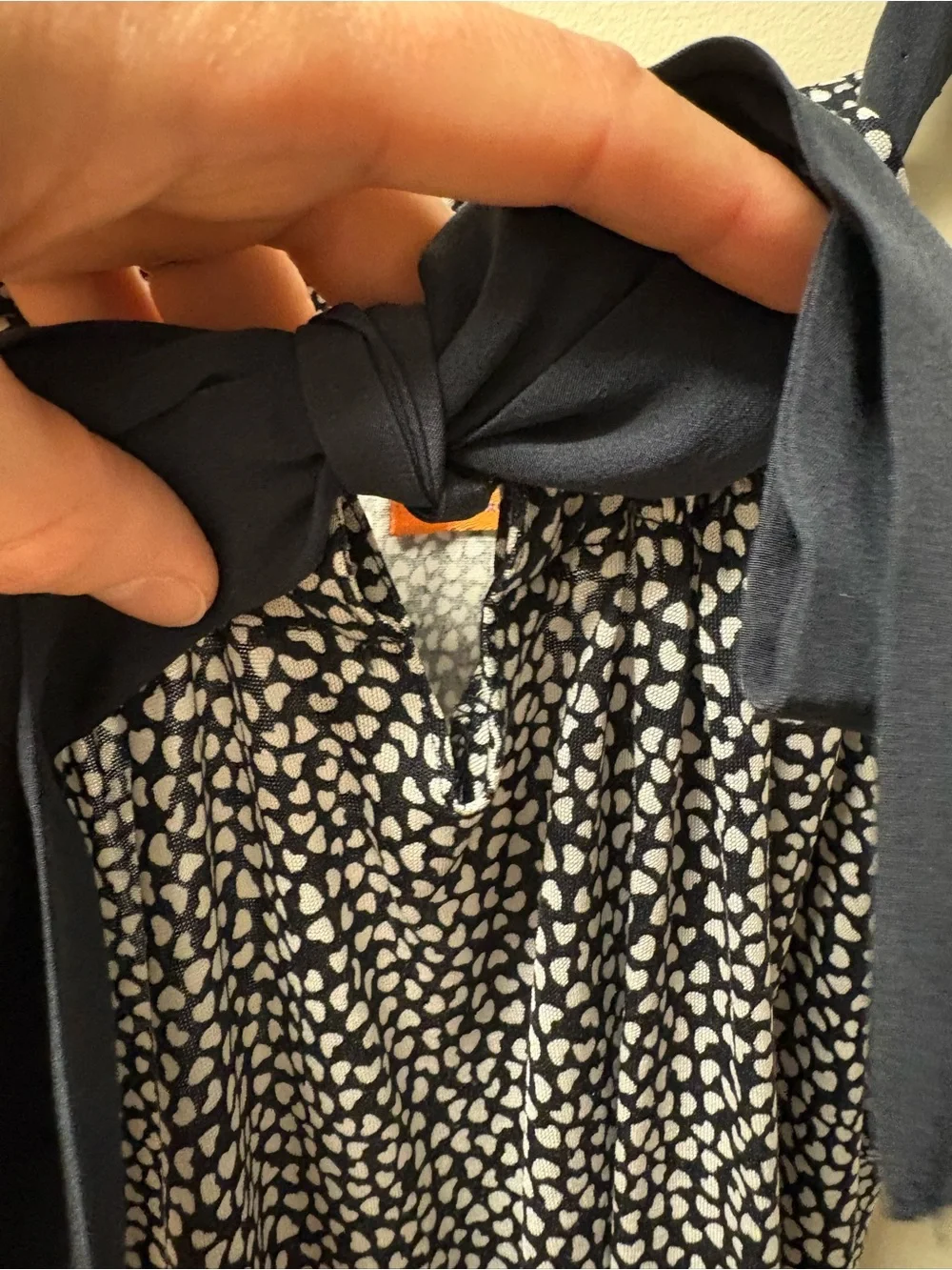 EUC Tory Burch Navy and White Heart Print Tie-Neck Tank Top, size XS